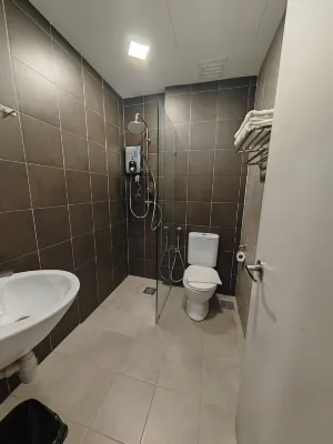 B Lot Hotel Camere Photos