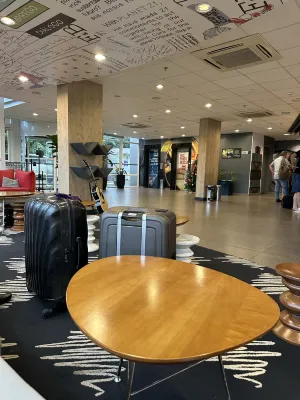 Ibis Londrina Shopping Espaces publics Photos