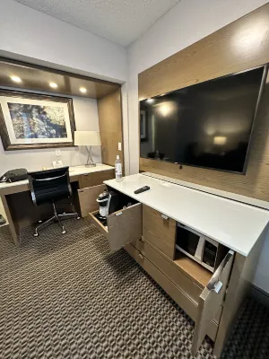 Best Western Premier Chateau Granville Hotel  Suites  Conf. Centre Chambres Photos