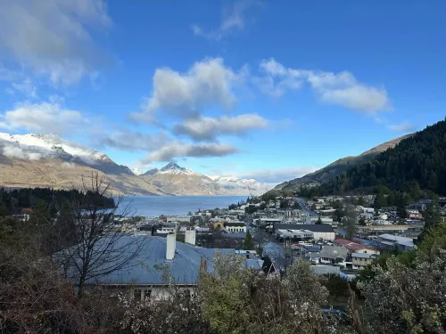 Queenstown House Bed & Breakfast and Apartments Circondario Photos