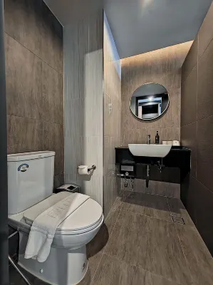 The Rise Suites Hotel, Chiang Mai الغرف Photos