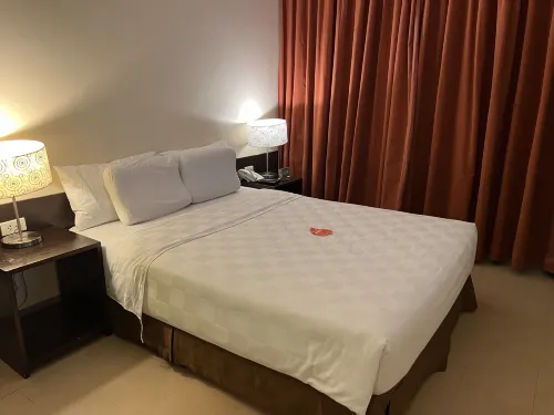 Go Hotels Plus Mandaluyong Rooms Photos