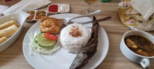 Favehotel Palembang Restauration Photos