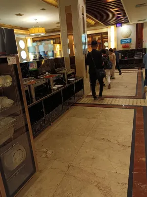 Emperor Hotel Photos