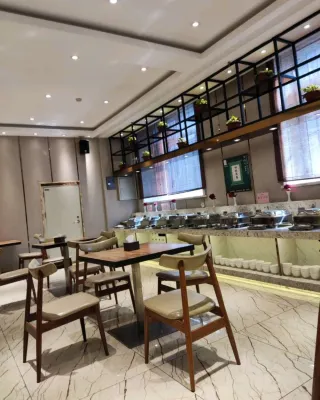 Jiangwan Hotel (Harbin Central Street Flood Control Memorial Tower) Restauration Photos