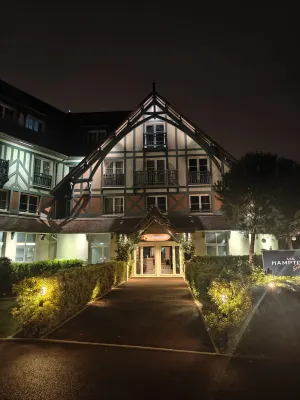 Renaissance Paris Hippodrome de St. Cloud Hotel Extérieur Photos