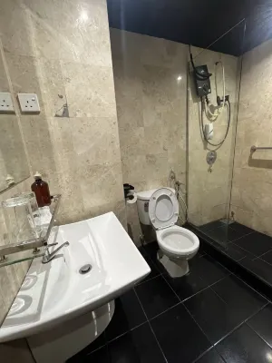 Kingston Hotel 4 @ TRX Kamar Photos