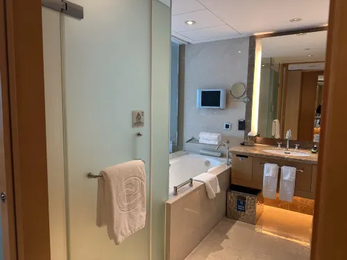The Eton Hotel Shanghai Phòng Photos