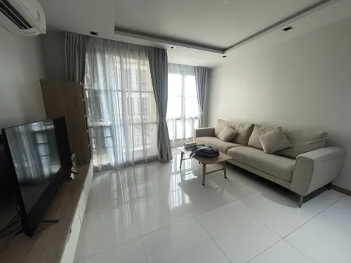 Leon Lasalle Hotel and Residences Photos