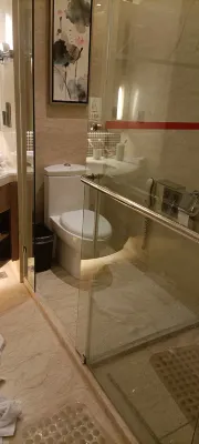 New Century Hotel Zimmer Photos