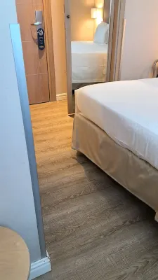 Hotel ibis Poissy. Chambres Photos