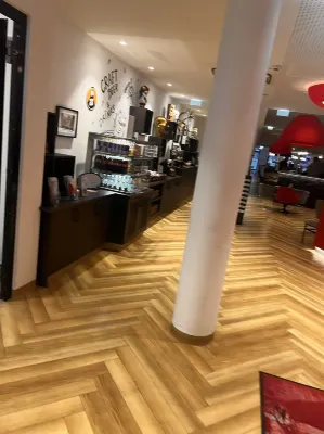 Holiday Inn - the niu, Franz Vienna Photos
