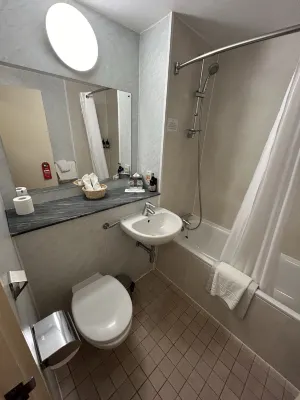 Copthorne Tara Hotel London Kensington Camere Photos