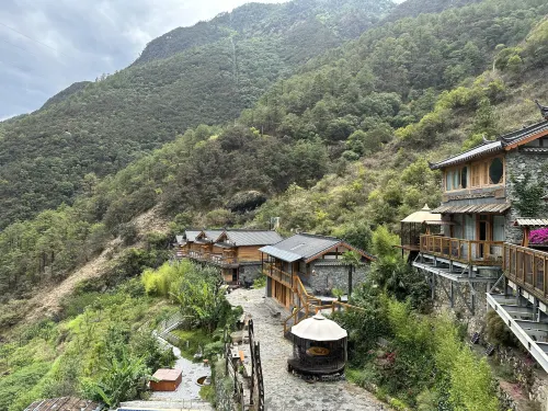Tiger Leaping Gorge yachajiao Manor Area Publik Photos
