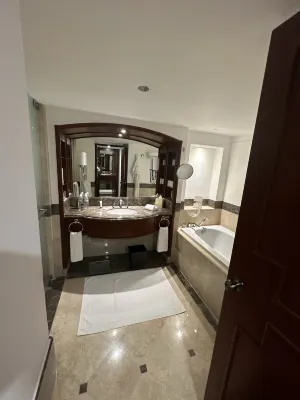 The Peninsula Manila Kamar Photos