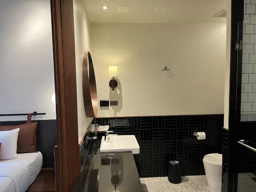 Hotel Loy Chiang Mai - Adult Only Phòng Photos