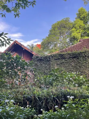 Pilgrimage Village Boutique Resort & Spa Рядом с отелем Photos