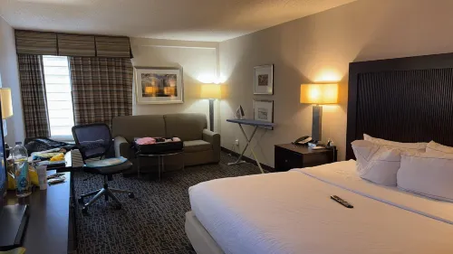 DoubleTree by Hilton Hotel Baltimore - BWI Airport Chambres Photos