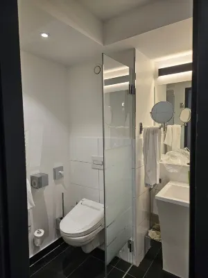 Mercure Hotel Kaiserhof Frankfurt City Center Zimmer Photos