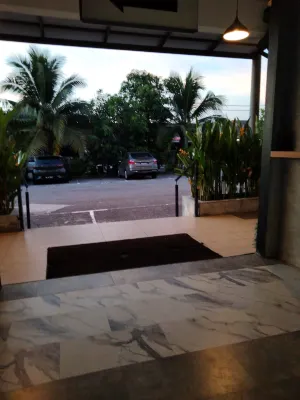 WF Motel Area Publik Photos