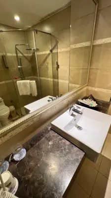 MRT Hotel Chambres Photos