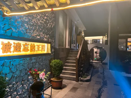 ‌CafeCoco Designer Hotel @ Peter Goullart's, Lijiang (Waterwheel) Khu vực công cộng Photos