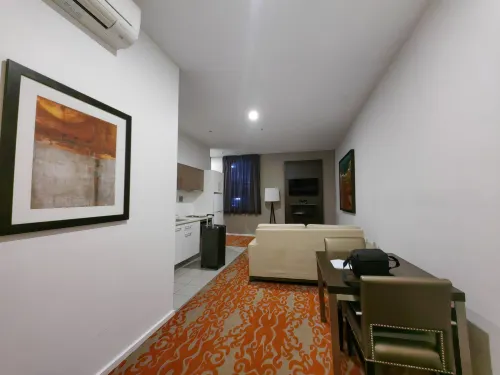 Miller Apartments Rooms Photos