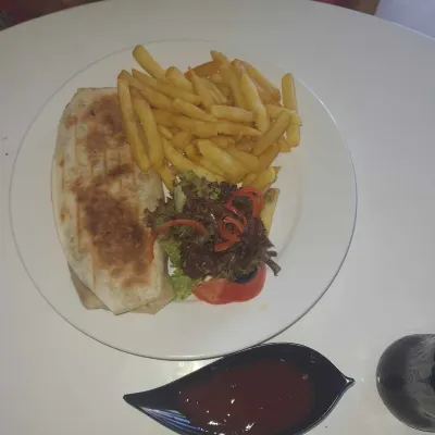 Preskil Island Resort Restauration Photos