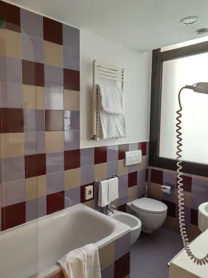 Hotel Mercure Roma piazza Bologna Camere Photos