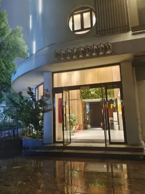 Allure Hotel Extérieur Photos