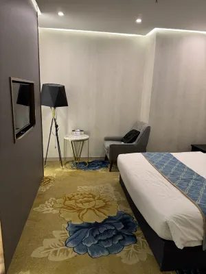 DIAMOND HOTEL BINH DUONG Camere Photos
