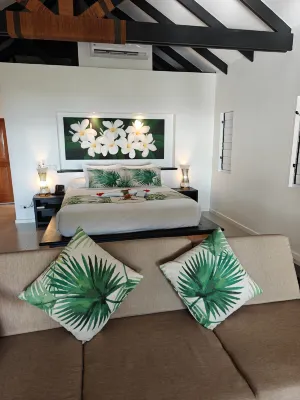 Lomani Island Resort & Spa Rooms Photos