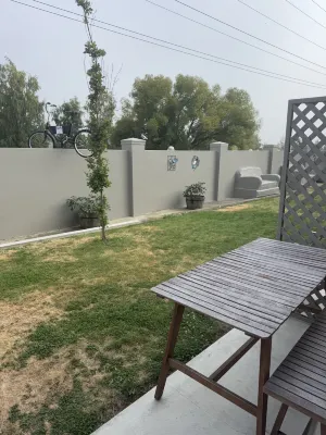Sierra Motel and Apartments Photos