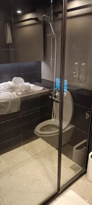 Zhuhai Low-key LOFT Suite Apartment (Huafa Shangdu Haiyin Youyicheng Branch) Kamar Photos