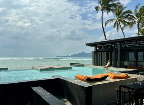 Lub d Koh Samui Chaweng Beach - Beachfront & Vibrant Social Vibe Здоровье и отдых Photos