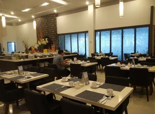 Harper Palembang Makanan Photos