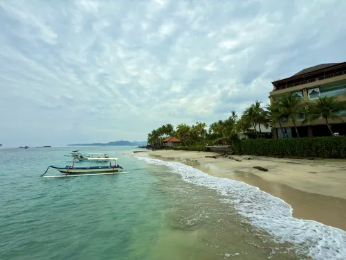 Candi Beach Resort & Spa Dekat Hotel Photos