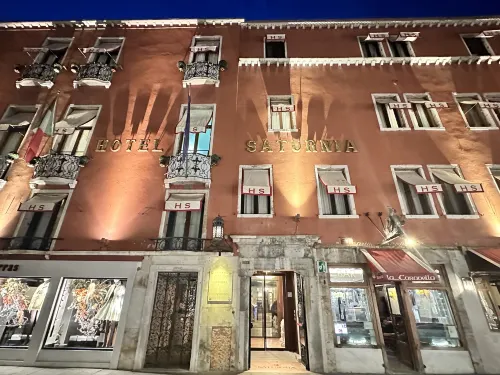 Hotel Saturnia & International Extérieur Photos
