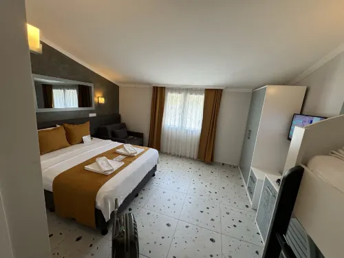 Tonoz Beach Hotel Rooms Photos
