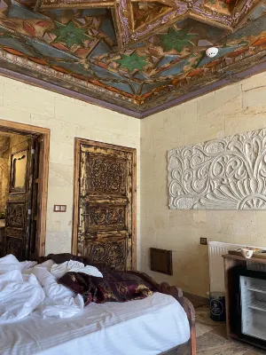 Olivia Cave Hotel Rooms Photos