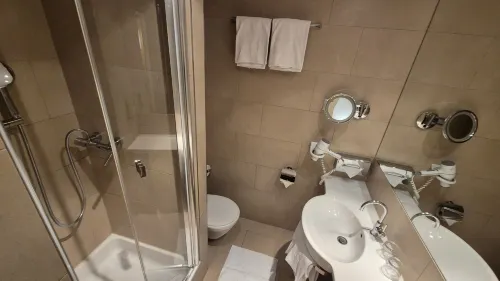 Austria Trend Hotel Ananas Rooms Photos