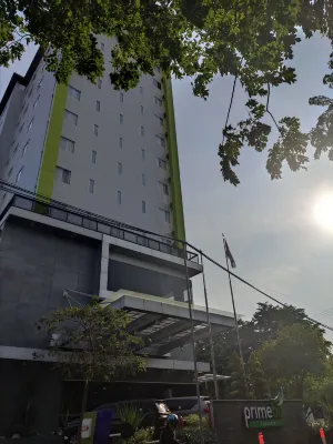 PrimeBiz Hotel Surabaya Esterni Photos