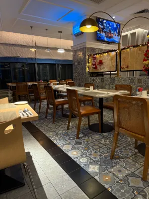 Santa Grand Signature Kuala Lumpur Restauration Photos