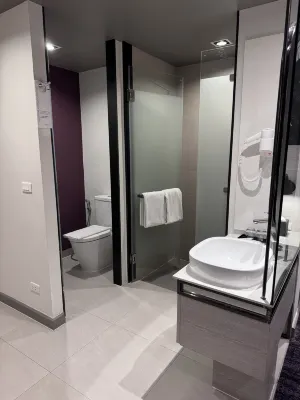 Mercure Bangkok Makkasan Kamar Photos