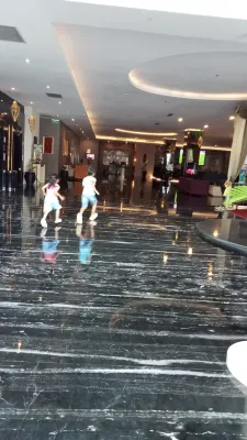 Platinum Hotel & Convention Hall Balikpapan Area Publik Photos