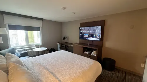 Four Points by Sheraton Downtown Seattle Center Zimmer Photos