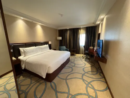 InterContinental Hotels Bahrain Rooms Photos