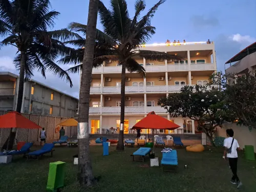Hotel J Negombo Exterior Photos