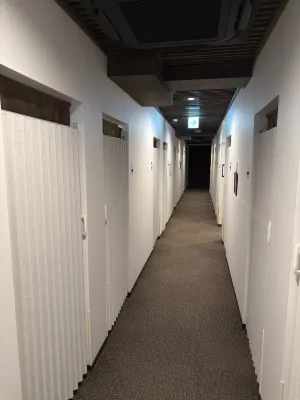 Capsule Hotel Cube Hiroshima Espaces publics Photos