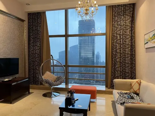 Grandview Golden Palace Waifiden Apartment (Zhengjia Plaza, Tiyu Xilu Station) Photos